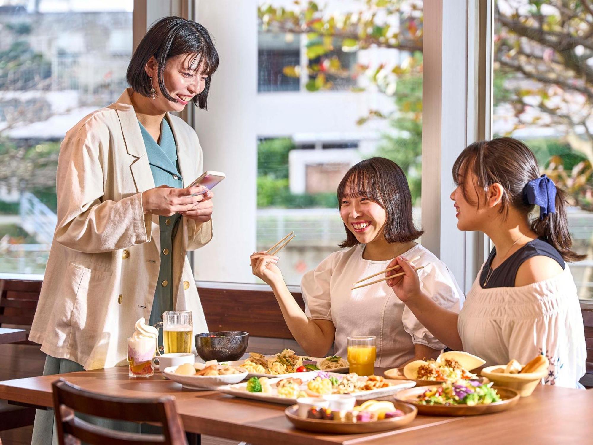 Daiwa Roynet Hotel Naha Kokusaidori Buitenkant foto